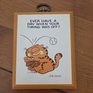 1983 Garfield By Jim Davis "Ever Have A Day Whwnvyour Timing Was Off"